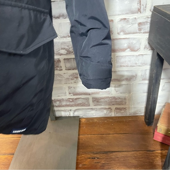 Lands' End Black Ski & Snow Jacket Weather-Resistant large tall 14-16 - Picture 5 of 7